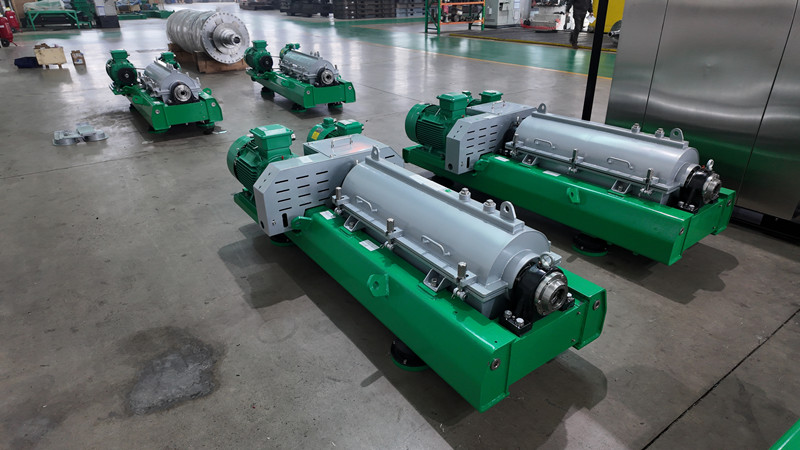 20251114 Horizontal decanter centrifuge